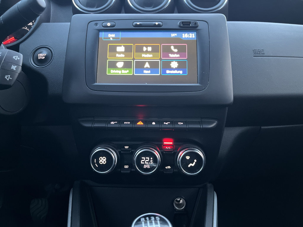 DACIA Duster Celebration TCe 130 RF-Kamera, GJ-Reifen