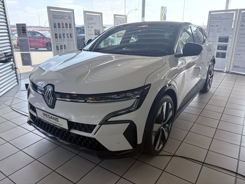 RENAULT Megane E-TECH Techno 220 Comfort Range