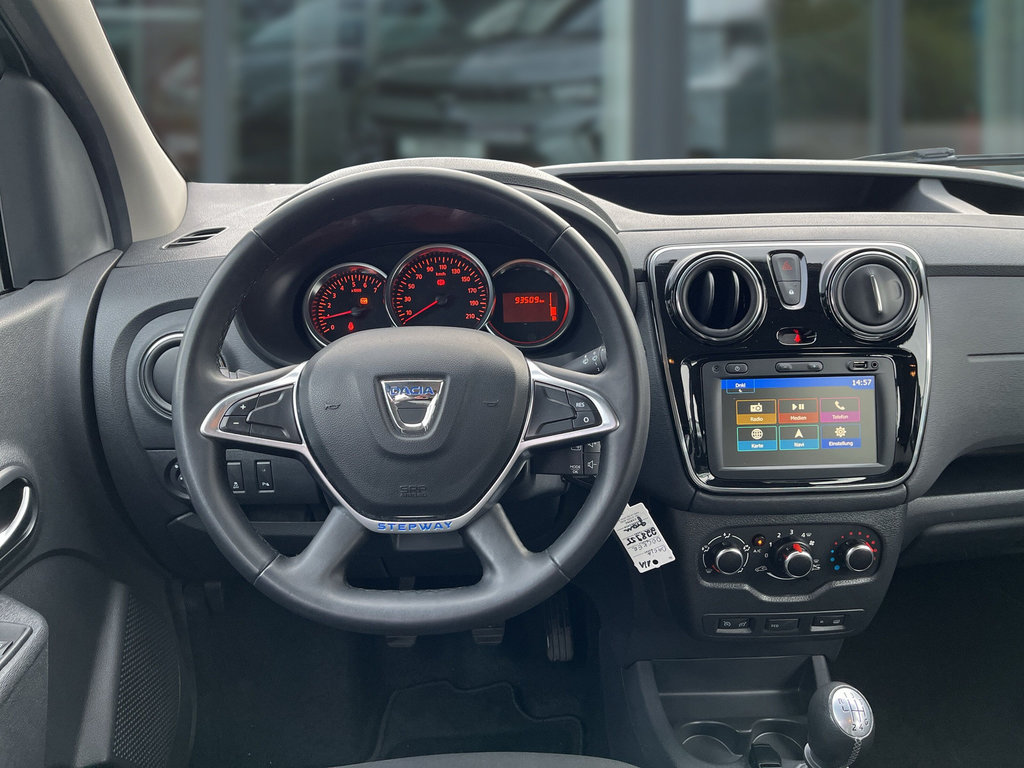 DACIA Dokker 1.3 TCe 130 Stepway Plus RF-Kamera, Navi