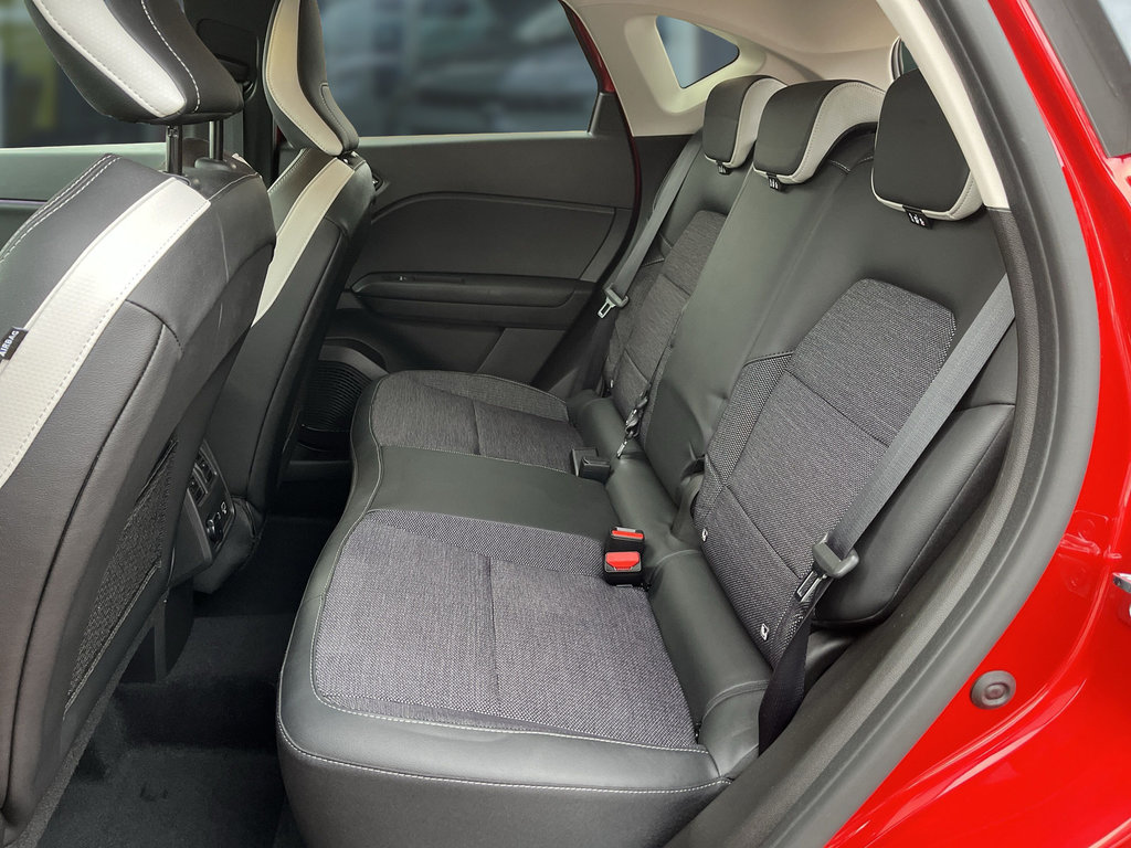 RENAULT Captur II INTENS E-TECH Plug-in 160 RF-Kamera RENAULT Captur II INTENS E-TECH Plug-in 160 RF-Kamera