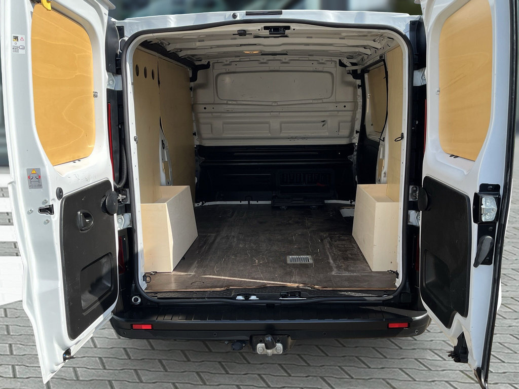 RENAULT Trafic Komfort L1H1 2,8t Dci 120 RF-Kamera, AHK RENAULT Trafic Komfort L1H1 2,8t Dci 120 RF-Kamera, AHK