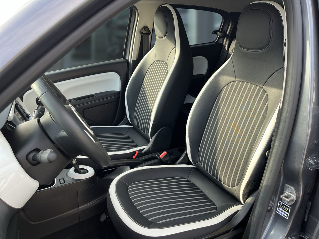 RENAULT Twingo E-Tech Techno RF-Kamera RENAULT Twingo E-Tech Techno RF-Kamera