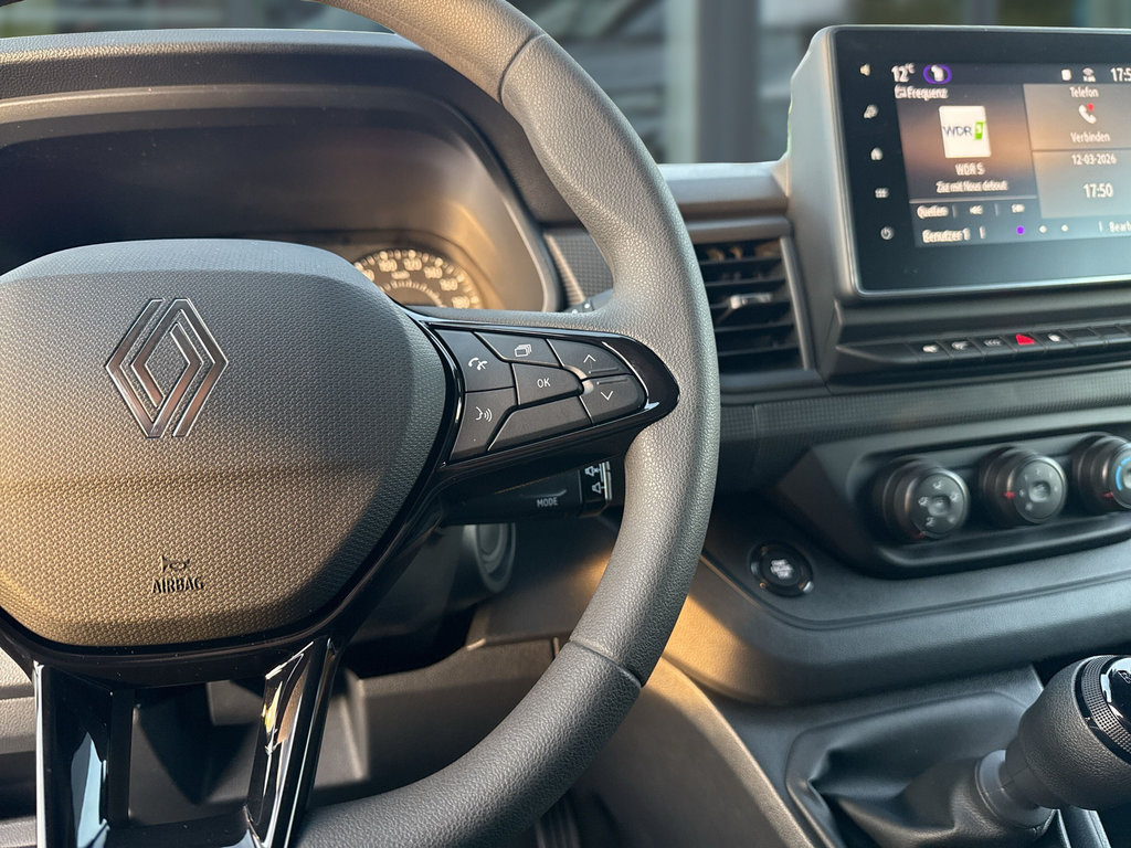 RENAULT Trafic Lkw Komfort L1H1 3,0t Blue dCi 130