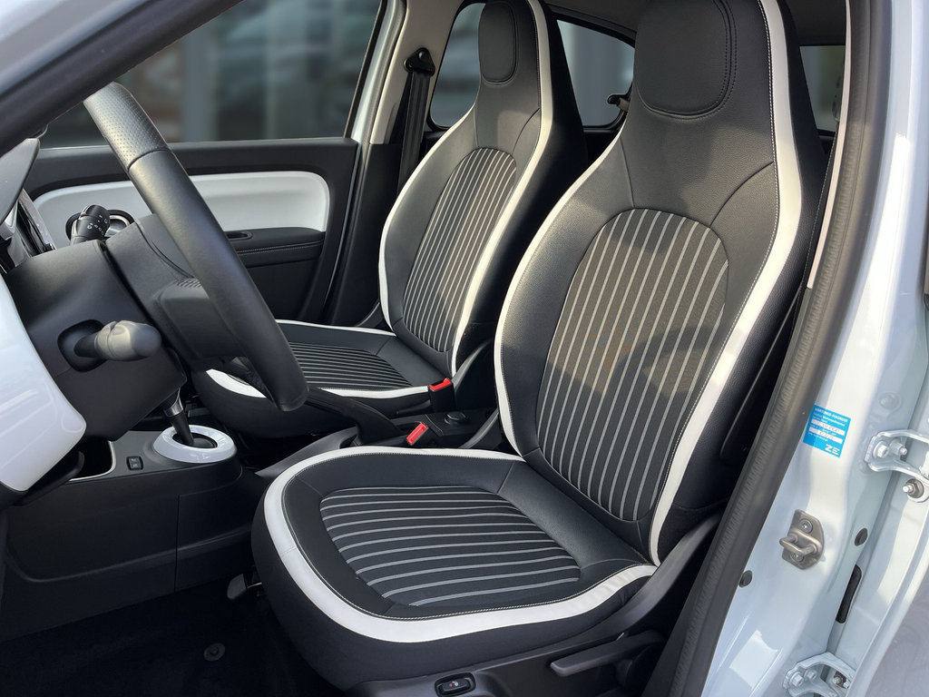 RENAULT Twingo E-Tech Techno Rf-Kamera