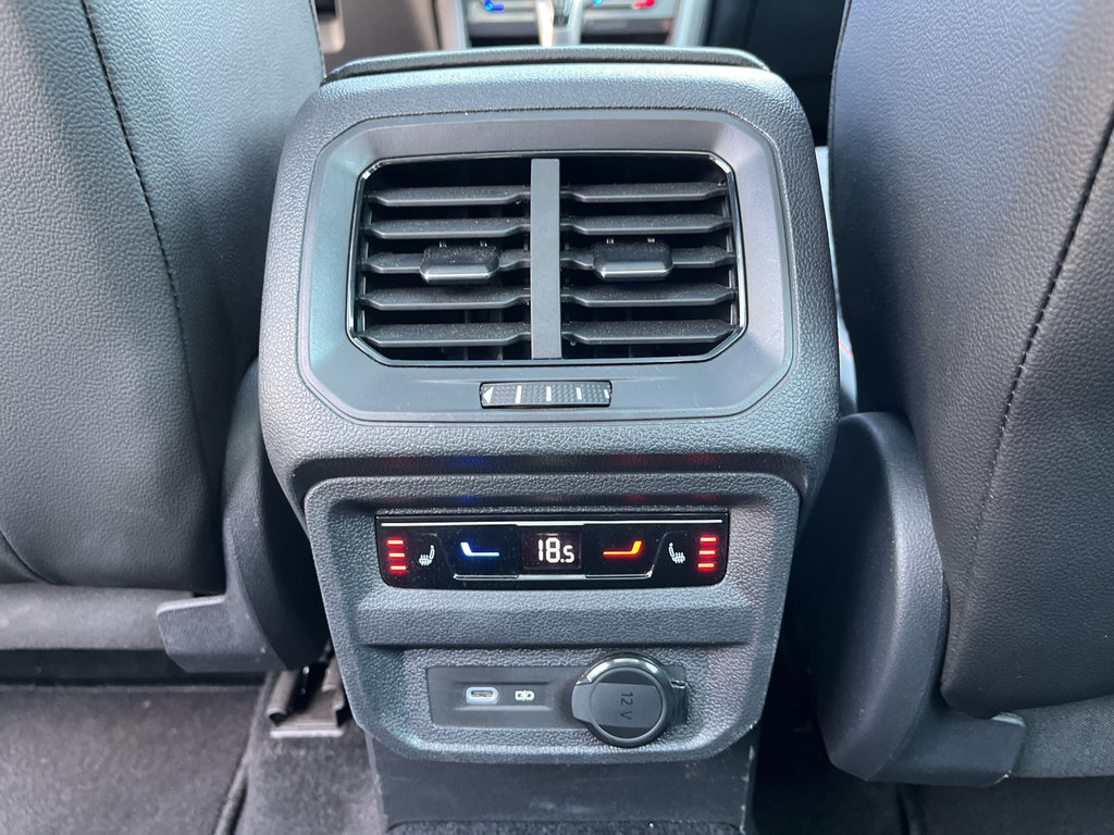 SEAT Tarraco 1.5 TSI ACT FR 7-DSG Top-View,Pano-Dach SEAT Tarraco 1.5 TSI ACT FR 7-DSG Top-View,Pano-Dach