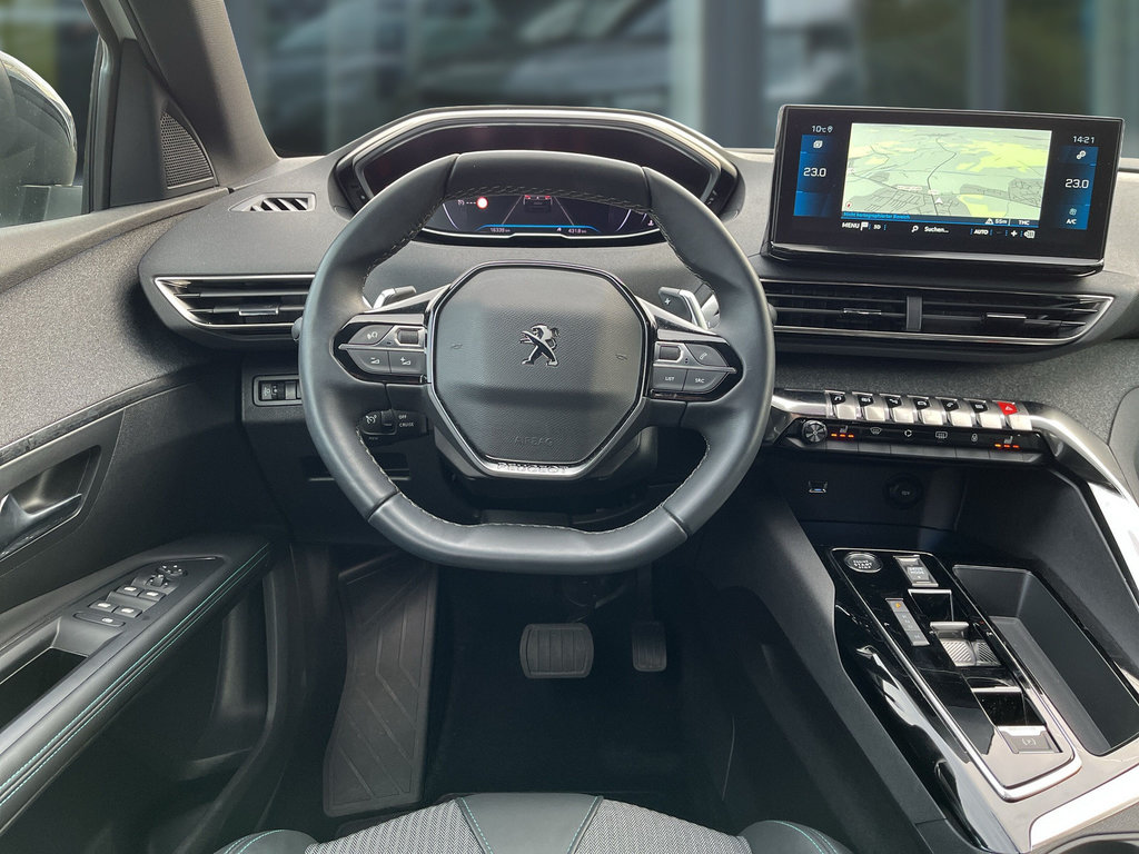 PEUGEOT 5008 1.2 PureTech 130 Allure Pack 7-Sitze, LED