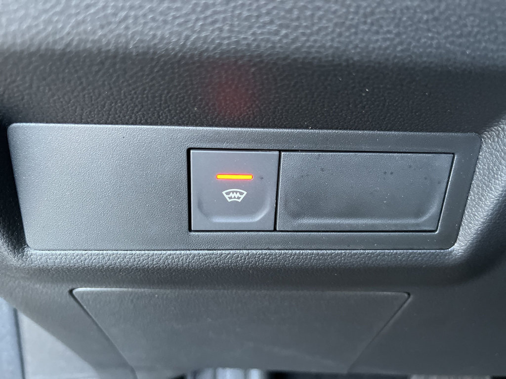 RENAULT Captur Techno Mild Hybrid 160 EDC Winter-Paket