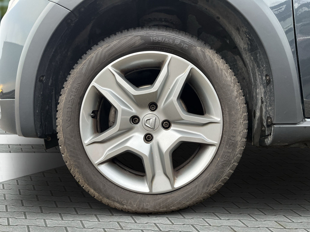 DACIA Sandero II Stepway Essential SCe 75 Klima, Radio DACIA Sandero II Stepway Essential SCe 75 Klima, Radio