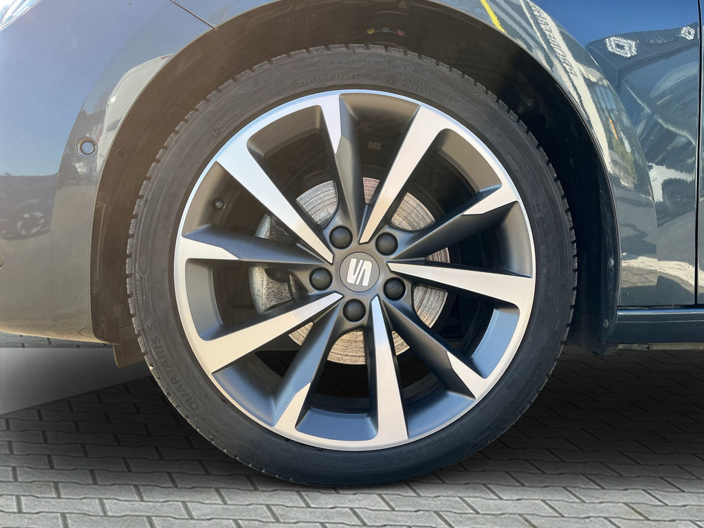 SEAT Leon ST FR 1.5 eTSI ACT Pano-Dach, Beats