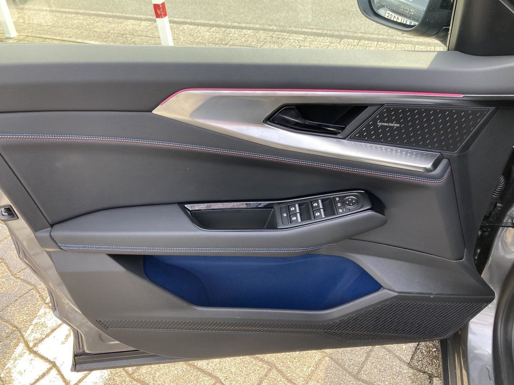 RENAULT Rafale Esprit Alpine E-Tech Full Hybrid 200 RENAULT Rafale Esprit Alpine E-Tech Full Hybrid 200