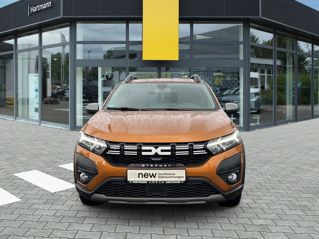 DACIA Sandero TCe 90 Stepway Expression RF-Kamera;LED DACIA Sandero TCe 90 Stepway Expression RF-Kamera;LED