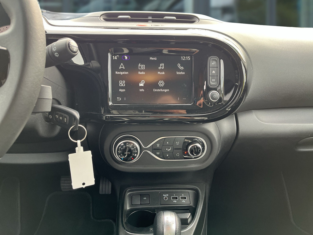 RENAULT Twingo E-Tech Techno Falt-Schiebedach RENAULT Twingo E-Tech Techno Falt-Schiebedach