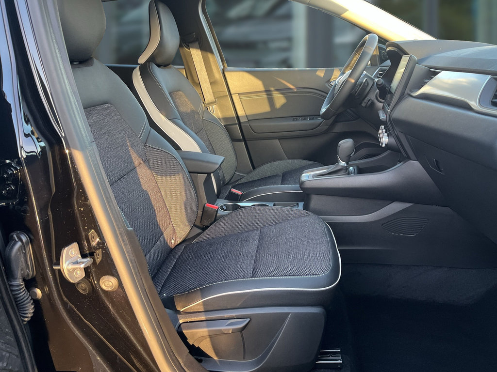 RENAULT Captur Techno Mild Hybrid 160 EDC Winter-Paket