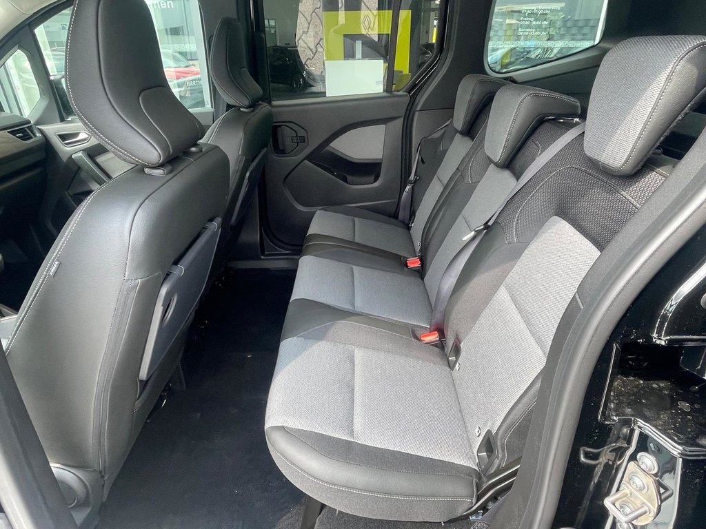 RENAULT Kangoo PKW TECHNO TCe 130 EDC