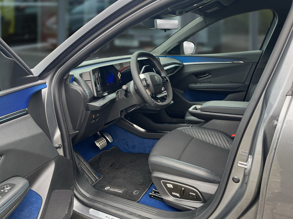 RENAULT Scenic E-Tech Esprit Alpine 220 Long Range