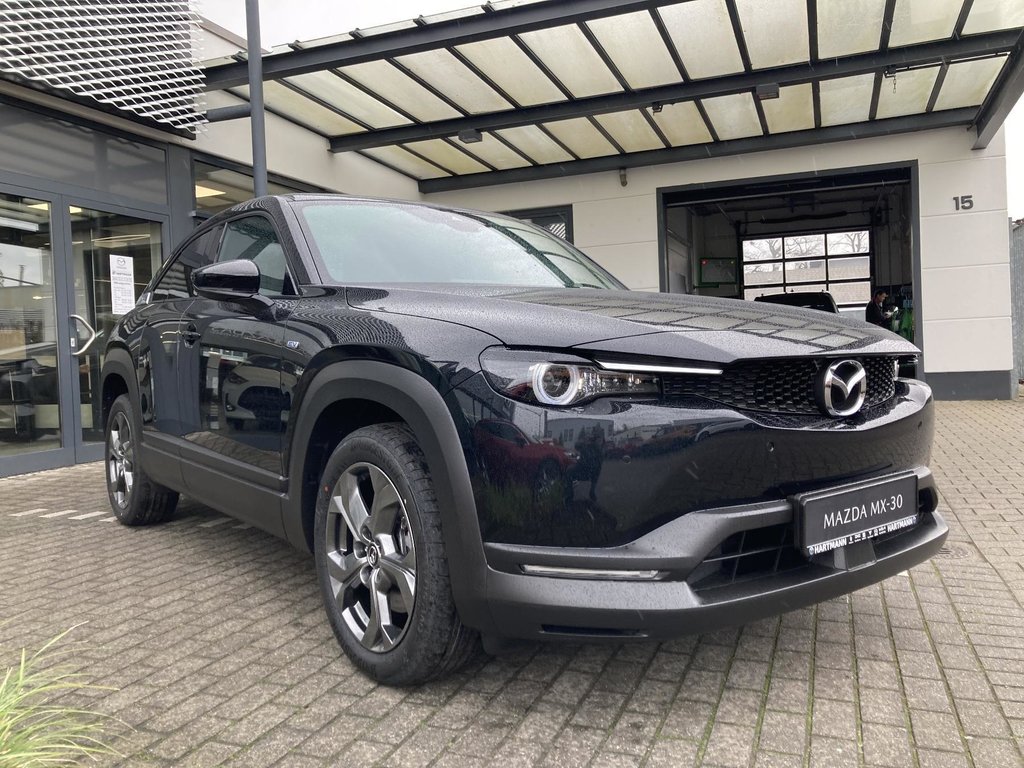 MAZDA MX-30 Advantage Anhängerkupplung für Fahrräder MAZDA MX-30 Advantage Anhängerkupplung für Fahrräder