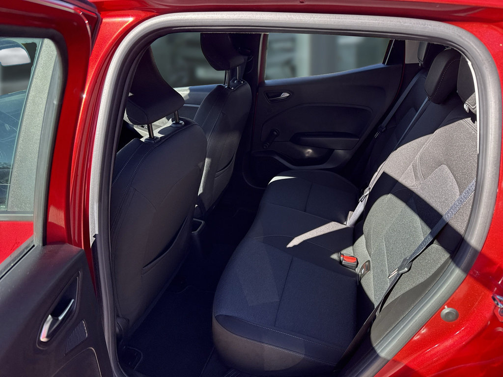 RENAULT Clio Evolution SCe 65 RENAULT Clio Evolution SCe 65