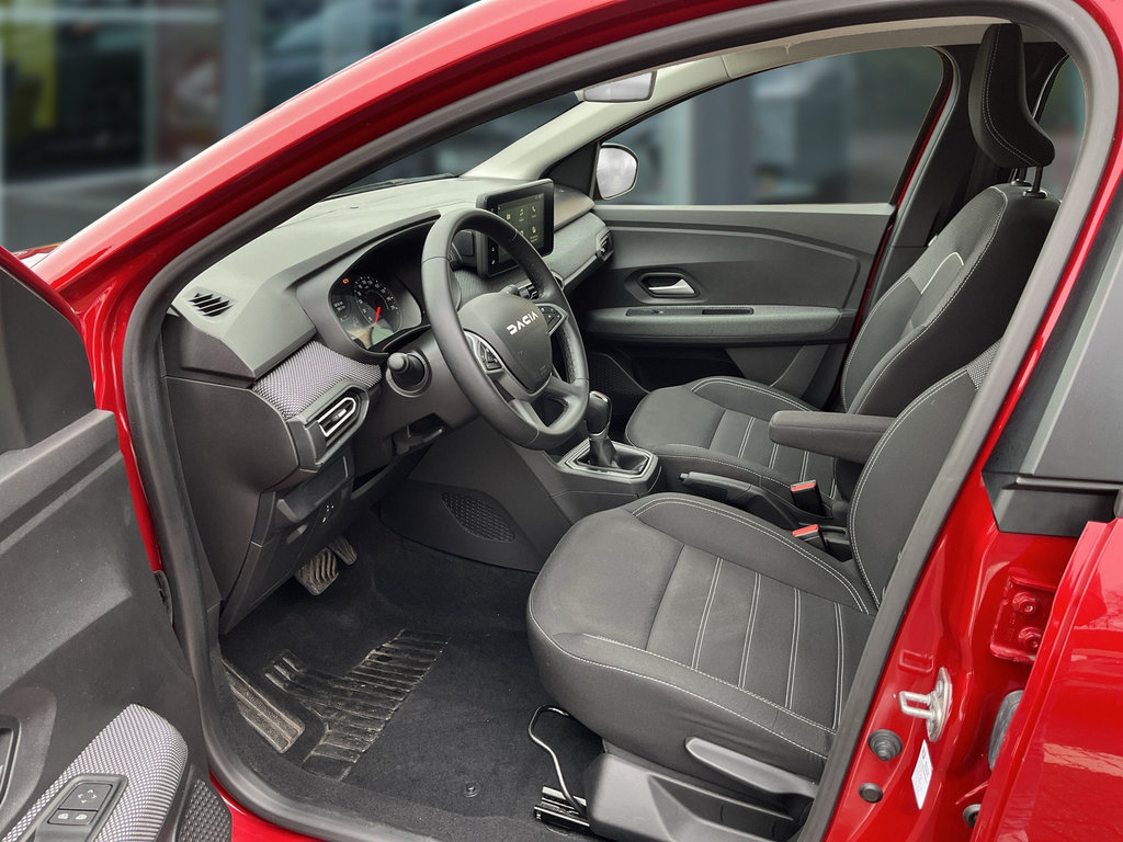 DACIA Sandero Expression TCe 90 CVT Komfort-Paket DACIA Sandero Expression TCe 90 CVT Komfort-Paket