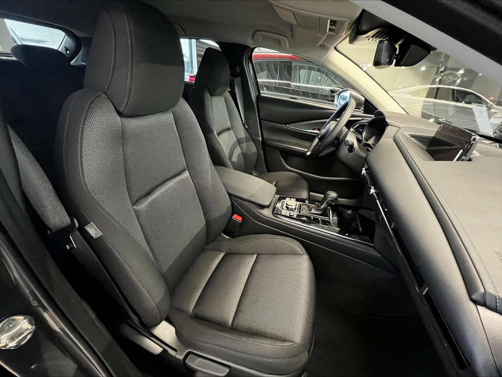 MAZDA CX-30 2.5L e-SKYACTIV G 140ps Exclusive-line MAZDA CX-30 2.5L e-SKYACTIV G 140ps Exclusive-line