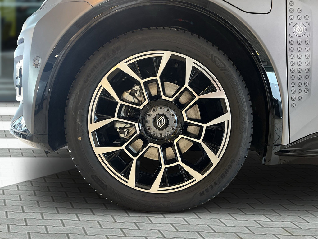 RENAULT R 5 E-Tech Roland-Garros 150 Comfort Range