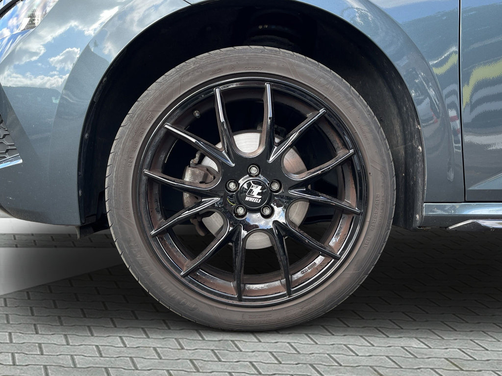 SKODA Kamiq 1.5 TSI Monte Carlo AHK,Amundsen,RF-Kamera SKODA Kamiq 1.5 TSI Monte Carlo AHK,Amundsen,RF-Kamera