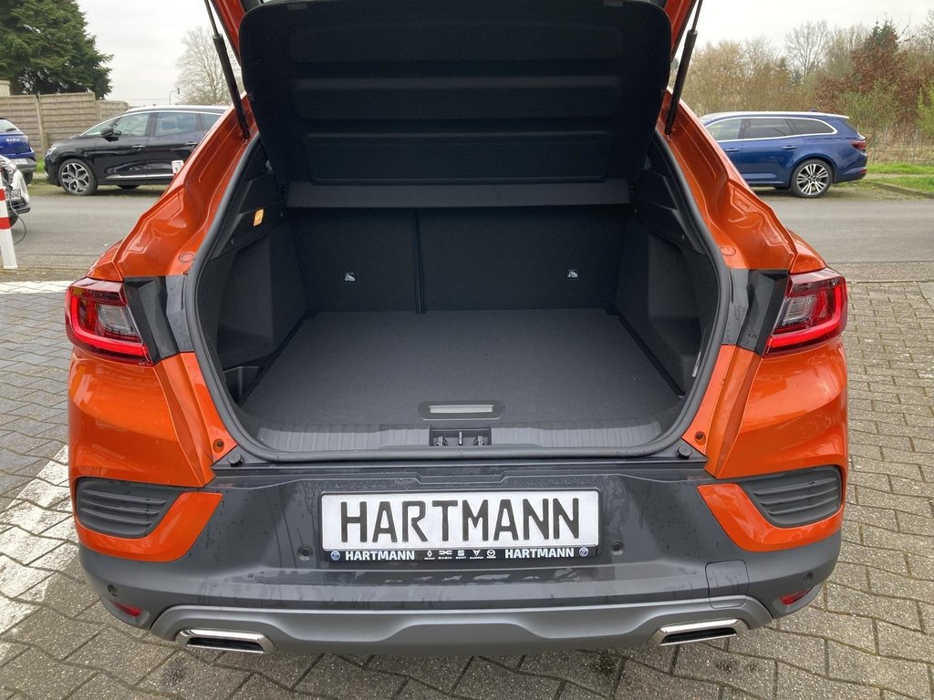 RENAULT Arkana R.S. Mild Hybrid 160 EDC RF-Kamera RENAULT Arkana R.S. Mild Hybrid 160 EDC RF-Kamera