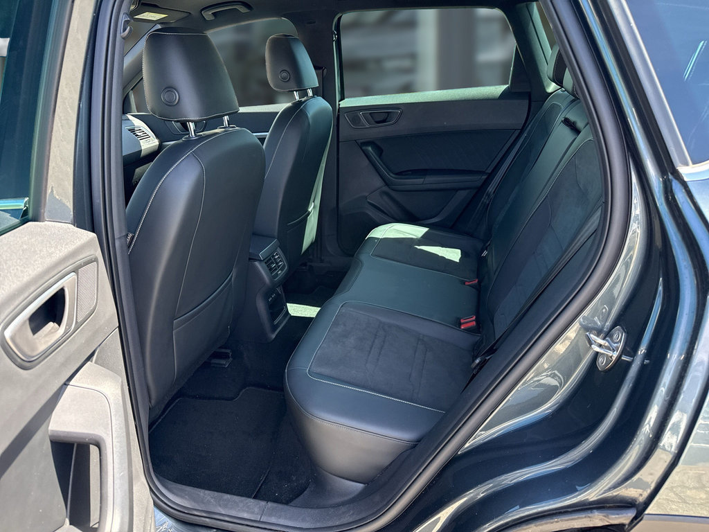SEAT Ateca 1.5 TSI ACT XPERIENCE Pano-Dach,360* SEAT Ateca 1.5 TSI ACT XPERIENCE Pano-Dach,360*