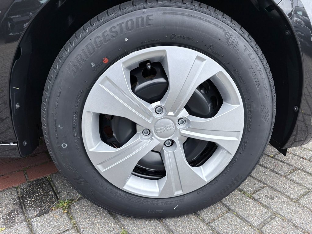 DACIA Sandero Essential TCe 90