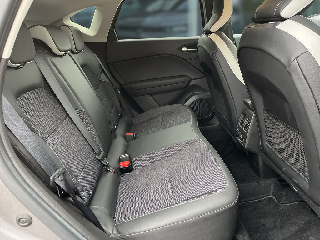 RENAULT Captur Techno Mild Hybrid 140 City-Komfort-Paket RENAULT Captur Techno Mild Hybrid 140 City-Komfort-Paket