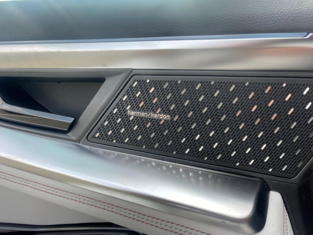 RENAULT Espace 6 Iconic Full Hybrid E-Tech 200 5-Sitzer