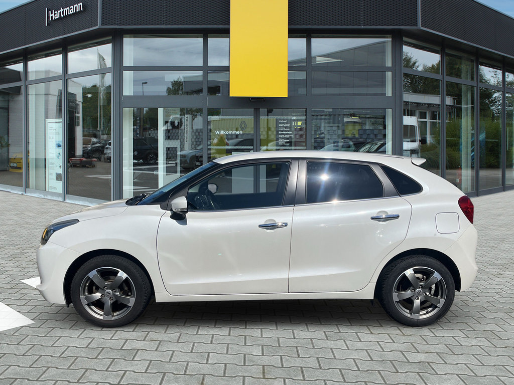 SUZUKI Baleno 1.0 Boosterjet - Comfort Xenon, RF-Kamera SUZUKI Baleno 1.0 Boosterjet - Comfort Xenon, RF-Kamera