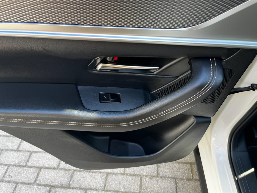 MAZDA CX-60 Homura Hybrid AWD 327PS Panorama AHK MAZDA CX-60 Homura Hybrid AWD 327PS Panorama AHK