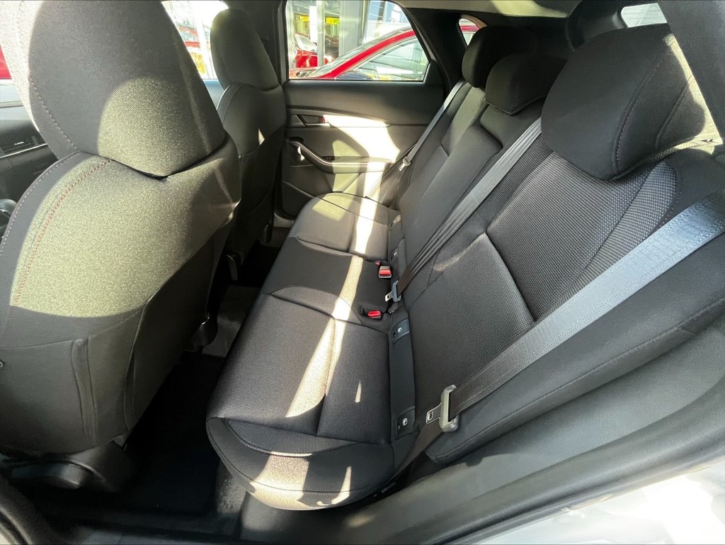 MAZDA CX-30 2.5L e-SKYACTIV G 140ps 6AT FWD Homura MAZDA CX-30 2.5L e-SKYACTIV G 140ps 6AT FWD Homura