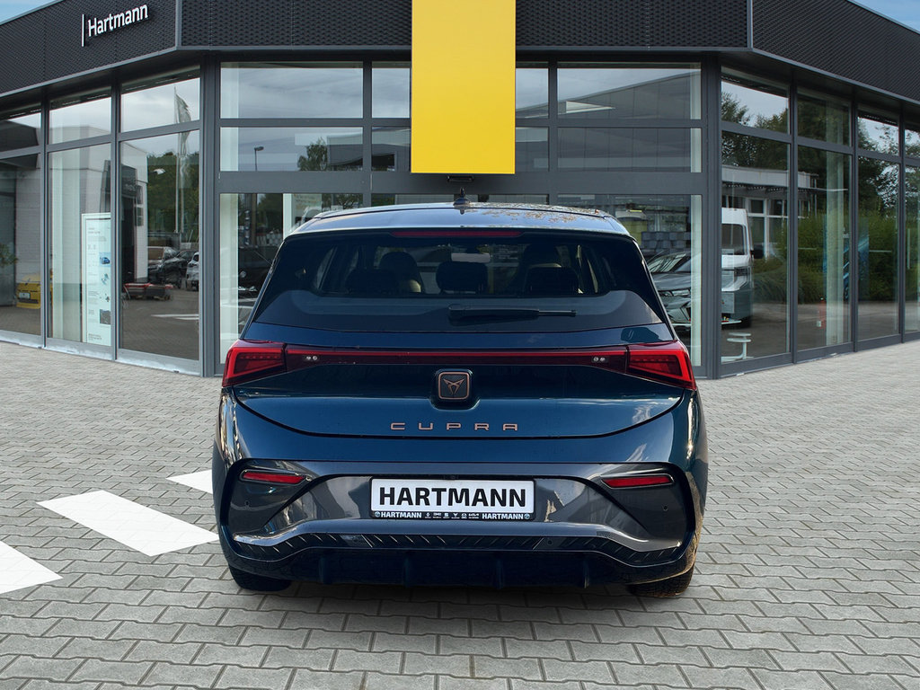 CUPRA Born 150 58kw/h Pano-Dach, RF-Kamera CUPRA Born 150 58kw/h Pano-Dach, RF-Kamera