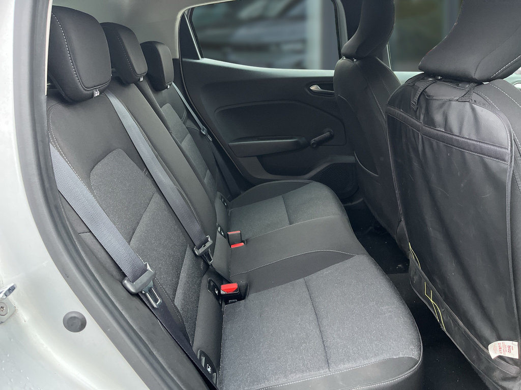 RENAULT Clio Equilibre TCe 90 LED, abn. AHK. RENAULT Clio Equilibre TCe 90 LED, abn. AHK.