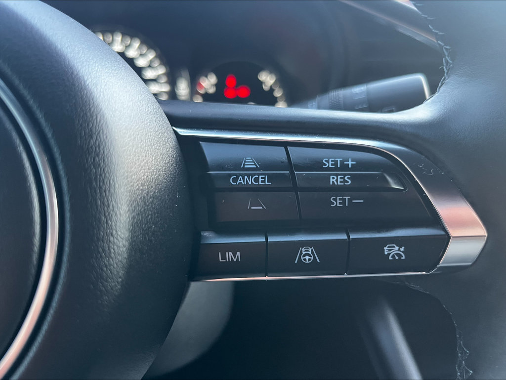 MAZDA 3 2.5L e-SKYACTIV G 140ps 6AT FWD Exclusive-line