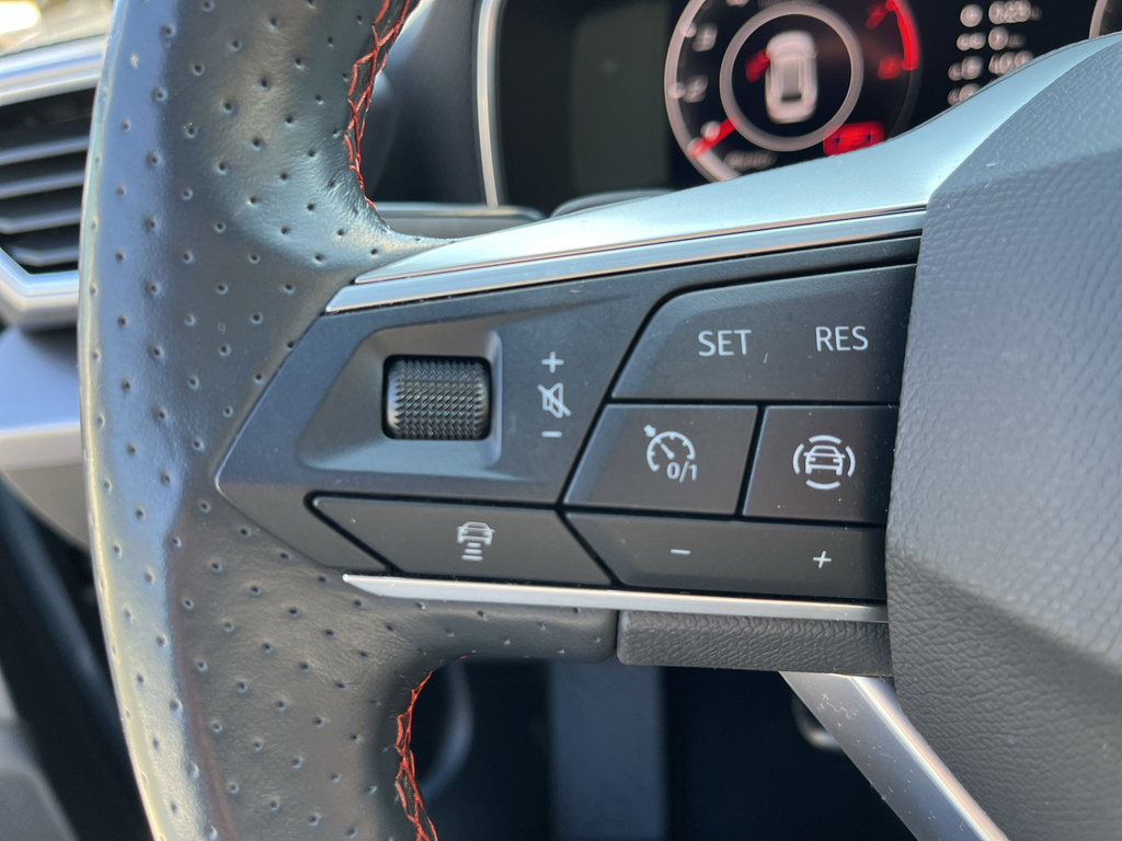 SEAT Leon ST FR 1.5 eTSI ACT Pano-Dach, Beats