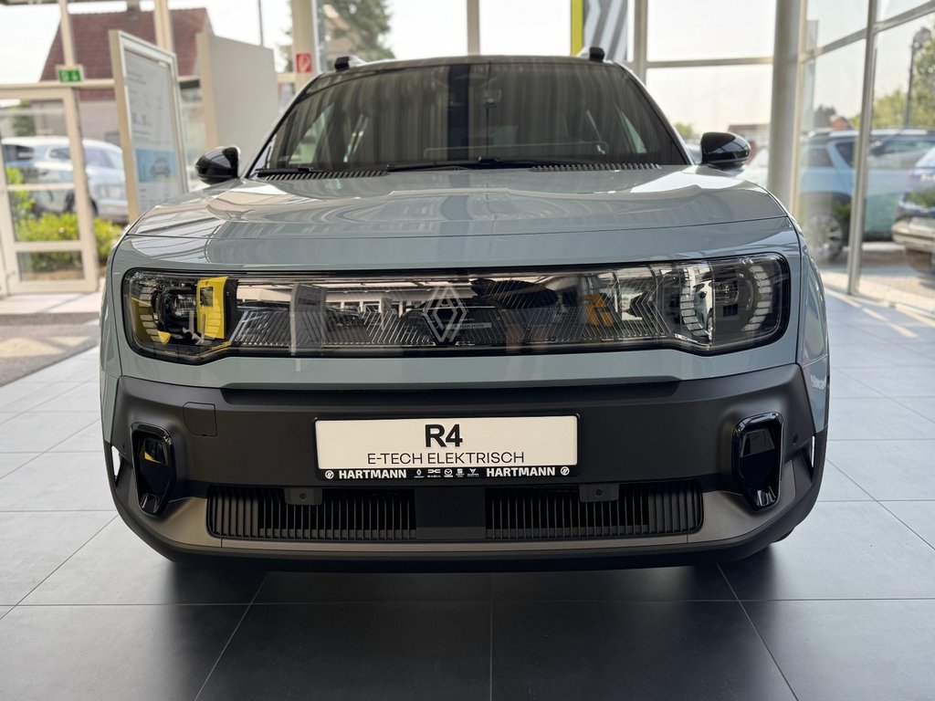 RENAULT R 4 E-Tech Techno 150 Comfort Range