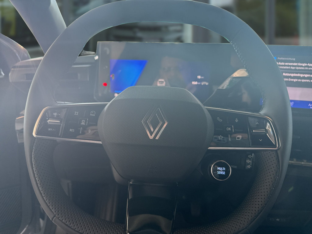 RENAULT Clio Techno Full Hybrid E-Tech 160