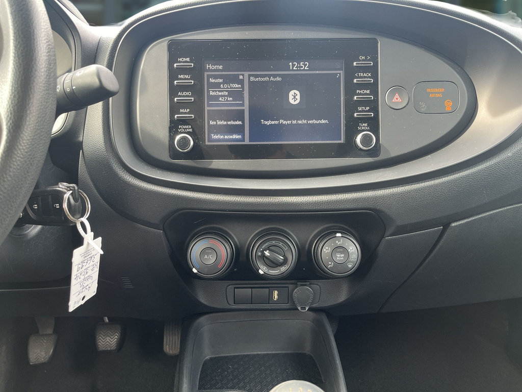 TOYOTA Aygo X 1.0 VVT-i 5-Türer DAB, Klima TOYOTA Aygo X 1.0 VVT-i 5-Türer DAB, Klima