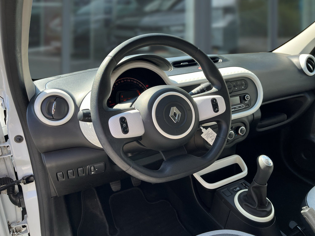 RENAULT Twingo Experience SCe 70 Klima/Radio RENAULT Twingo Experience SCe 70 Klima/Radio