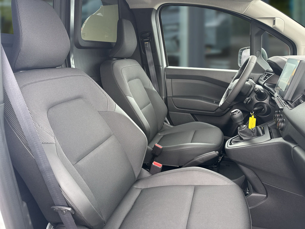 RENAULT Kangoo Rapid Advance L1 Blue dCi 95 MY26 RENAULT Kangoo Rapid Advance L1 Blue dCi 95 MY26
