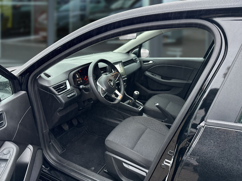 RENAULT Clio Equilibre SCe 65