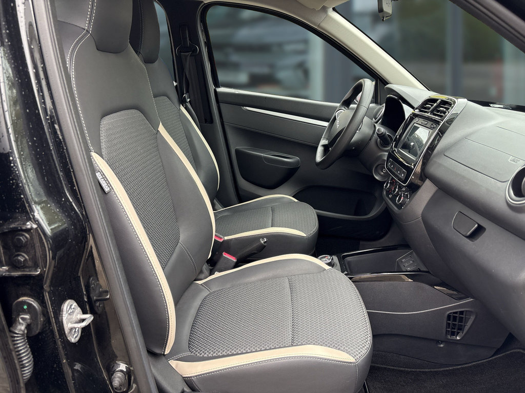 DACIA Spring Essential