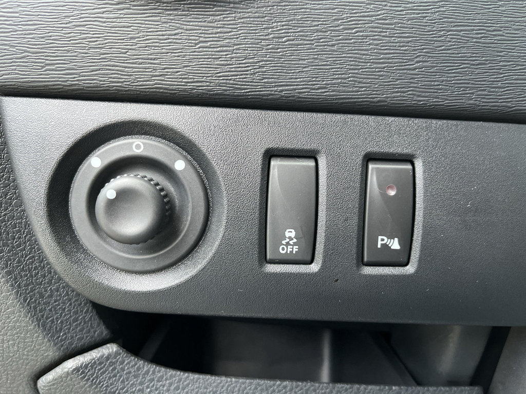 DACIA Dokker 1.3 TCe 130 Stepway Plus RF-Kamera, Navi