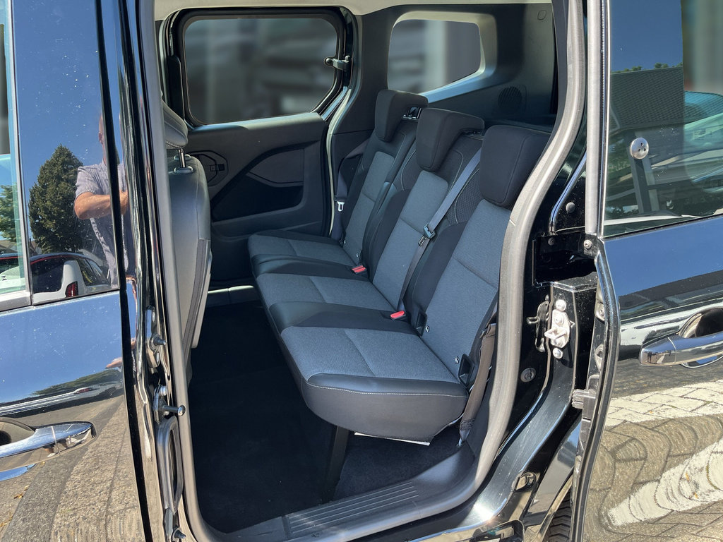 RENAULT Kangoo 1.3 TCe 100 Equilibre LED, Einparkhilfe RENAULT Kangoo 1.3 TCe 100 Equilibre LED, Einparkhilfe