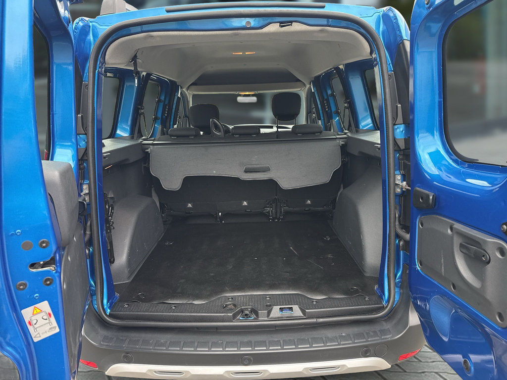 DACIA Dokker Stepway Plus TCe 130 GPF DACIA Dokker Stepway Plus TCe 130 GPF