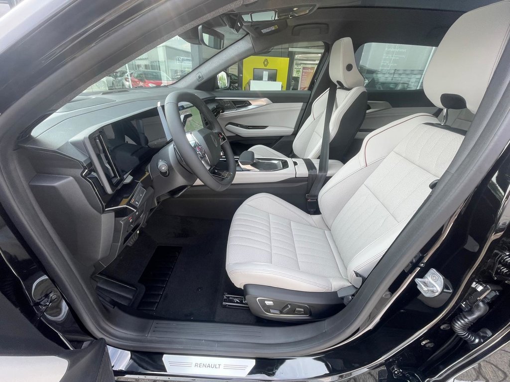 RENAULT Espace 6 Iconic Full Hybrid E-Tech 200 5-Sitzer