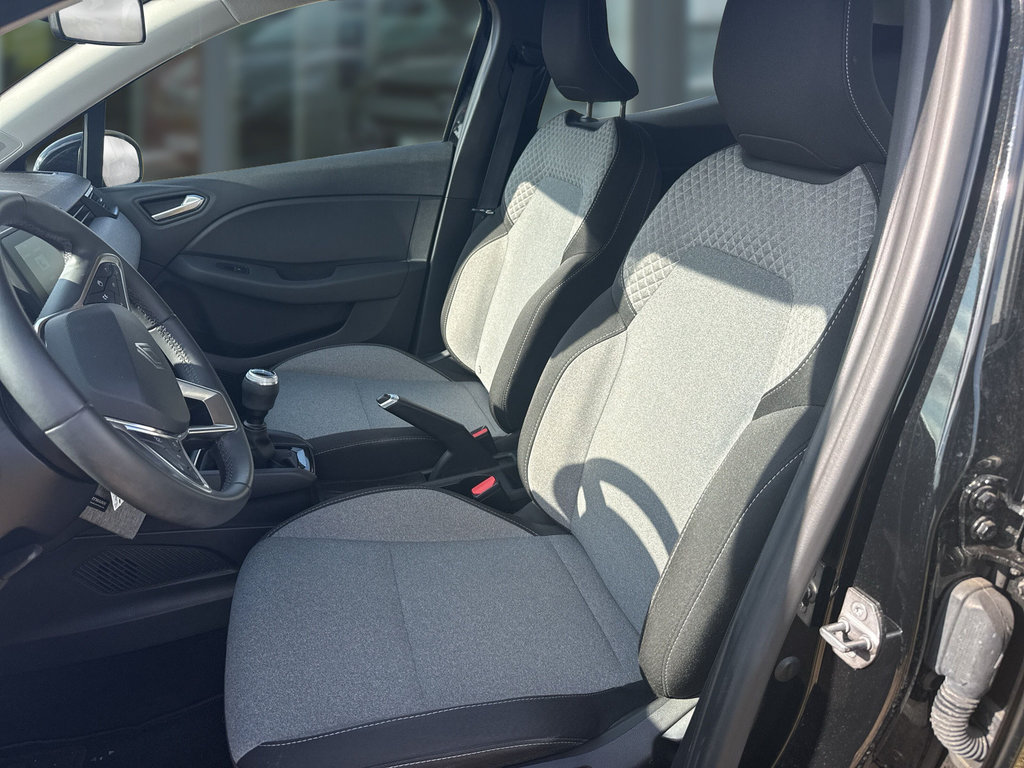 RENAULT Clio Evolution SCe 65 RENAULT Clio Evolution SCe 65