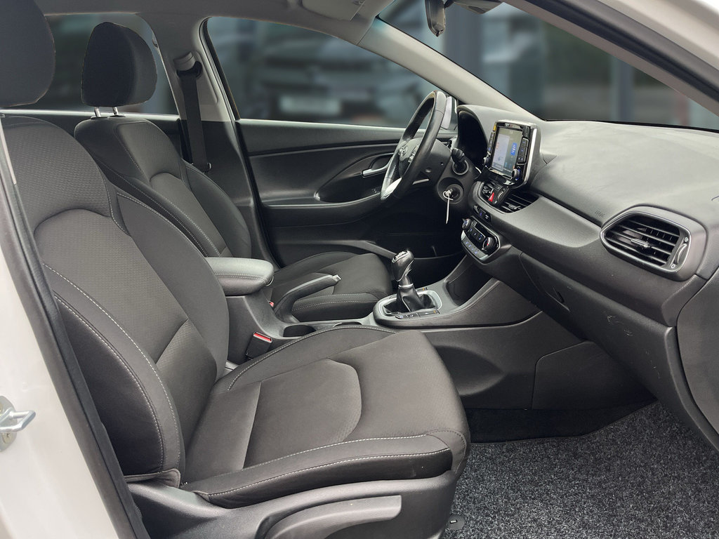 HYUNDAI i30 CW Trend 1,4 T-Gdi RF-Kamera, Carplay